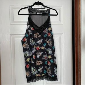 Flowy insect swing tank